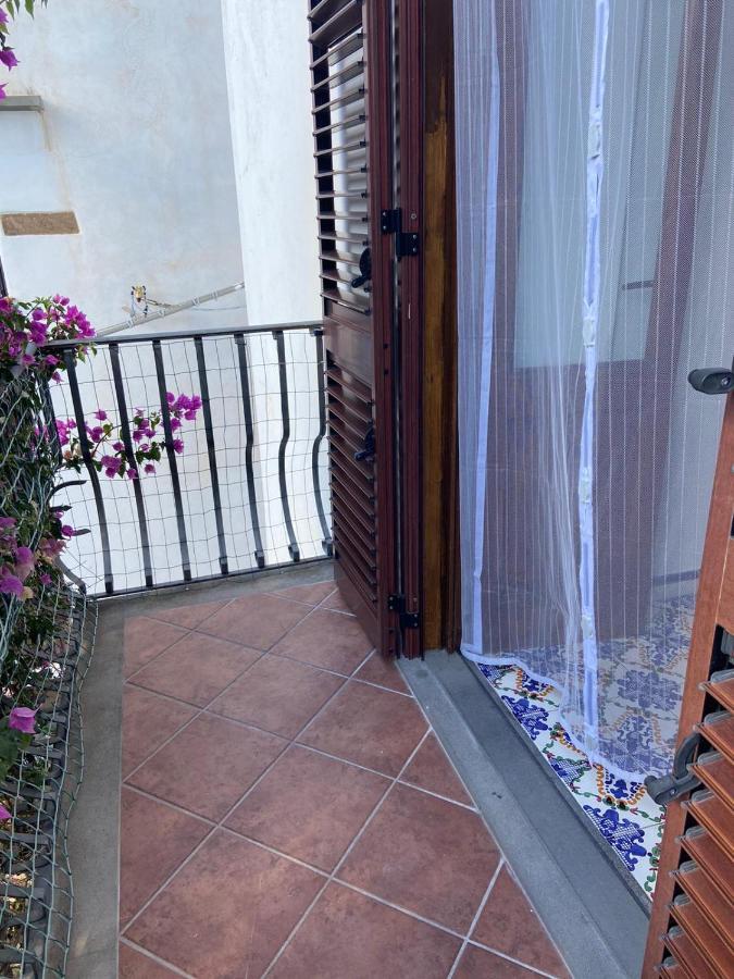 Casa Isabella Loc Turist Br Appartement Lipari  Buitenkant foto