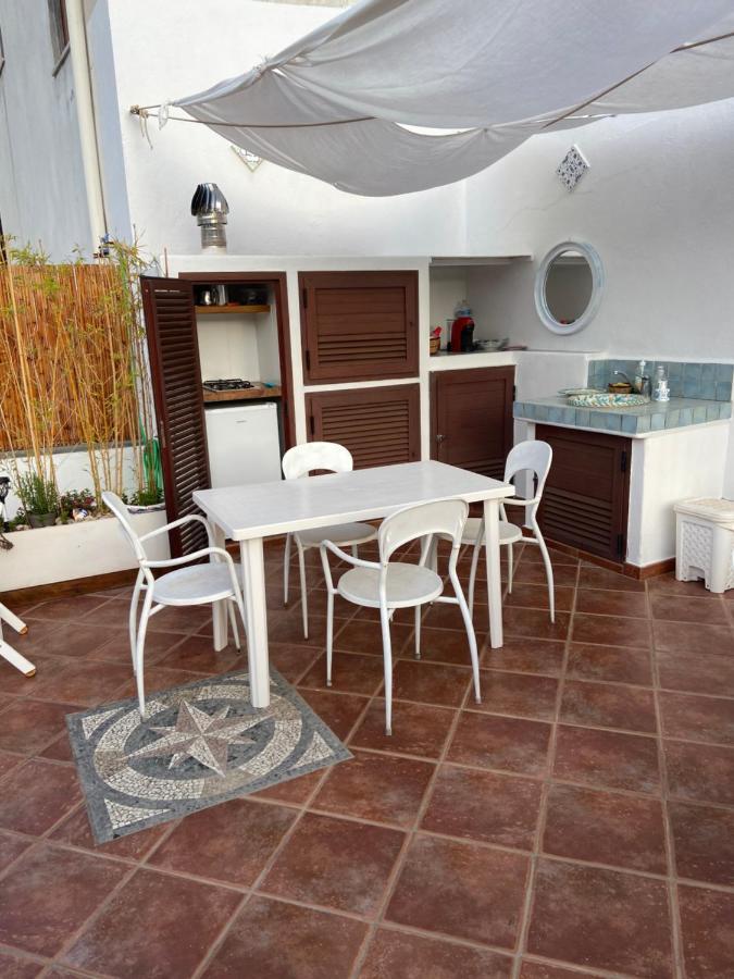 Casa Isabella Loc Turist Br Appartement Lipari  Buitenkant foto