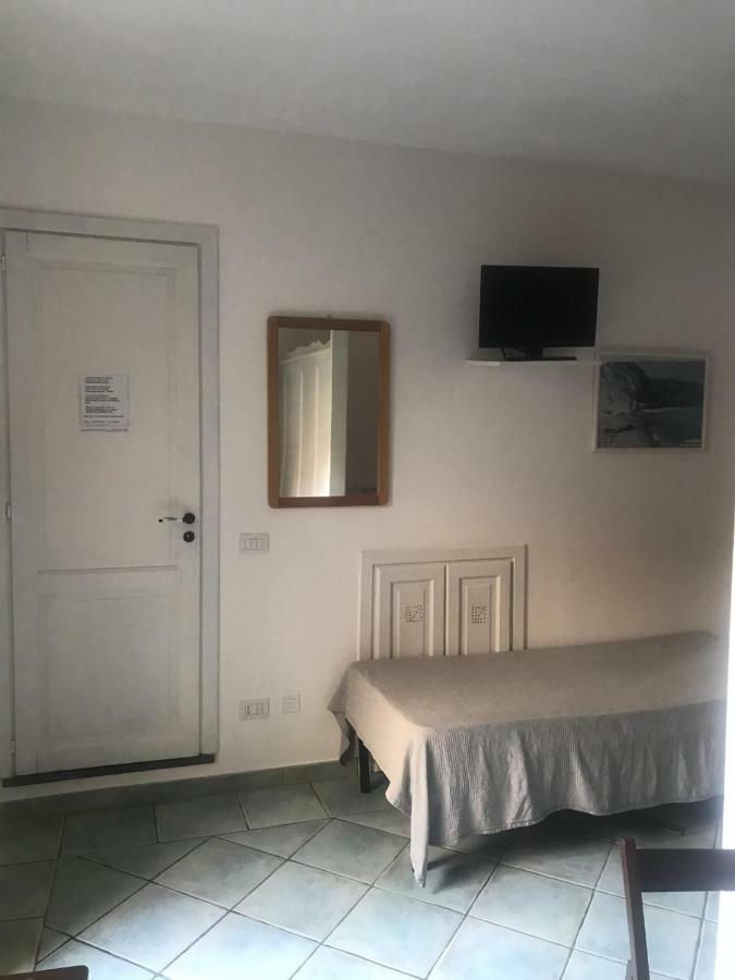 Casa Isabella Loc Turist Br Appartement Lipari  Buitenkant foto