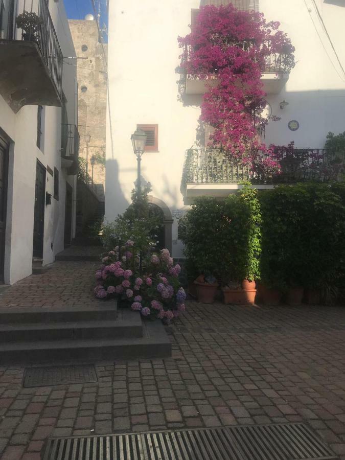 Casa Isabella Loc Turist Br Appartement Lipari  Buitenkant foto